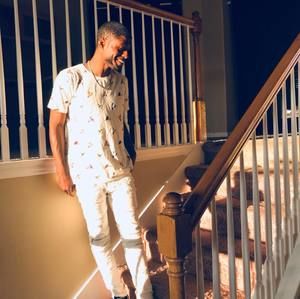 Meet your Posher, Julian